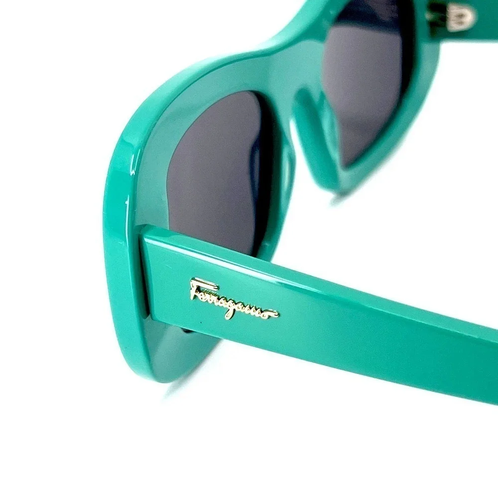 NEW!!! SALVATORE FERRAGAMO Sunglasses SF1046S 300 Authentic
